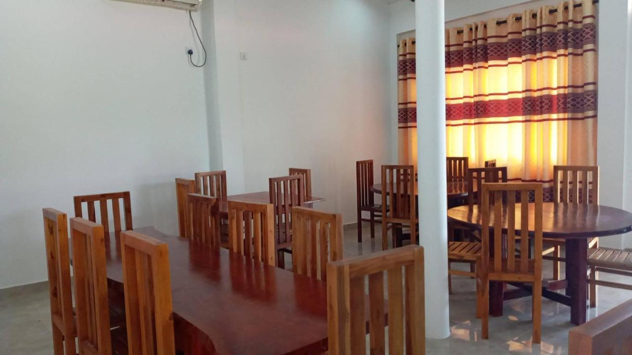 Hotel Tree Garden Wilpaththu Nochchiyagma Anuradhapura Nochchiyagama Dış mekan fotoğraf