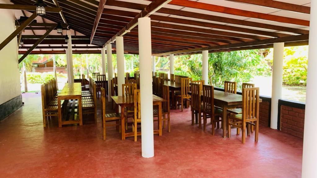 Hotel Tree Garden Wilpaththu Nochchiyagma Anuradhapura Nochchiyagama Dış mekan fotoğraf